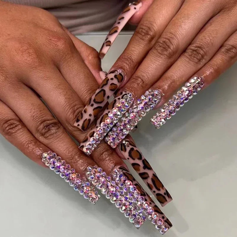 Leopard Print Ballet Fake Nails Art Almond False Nail Tip Charm Star Bowknot Flower Heart Cherry Pointed Press on Nails Manicure
