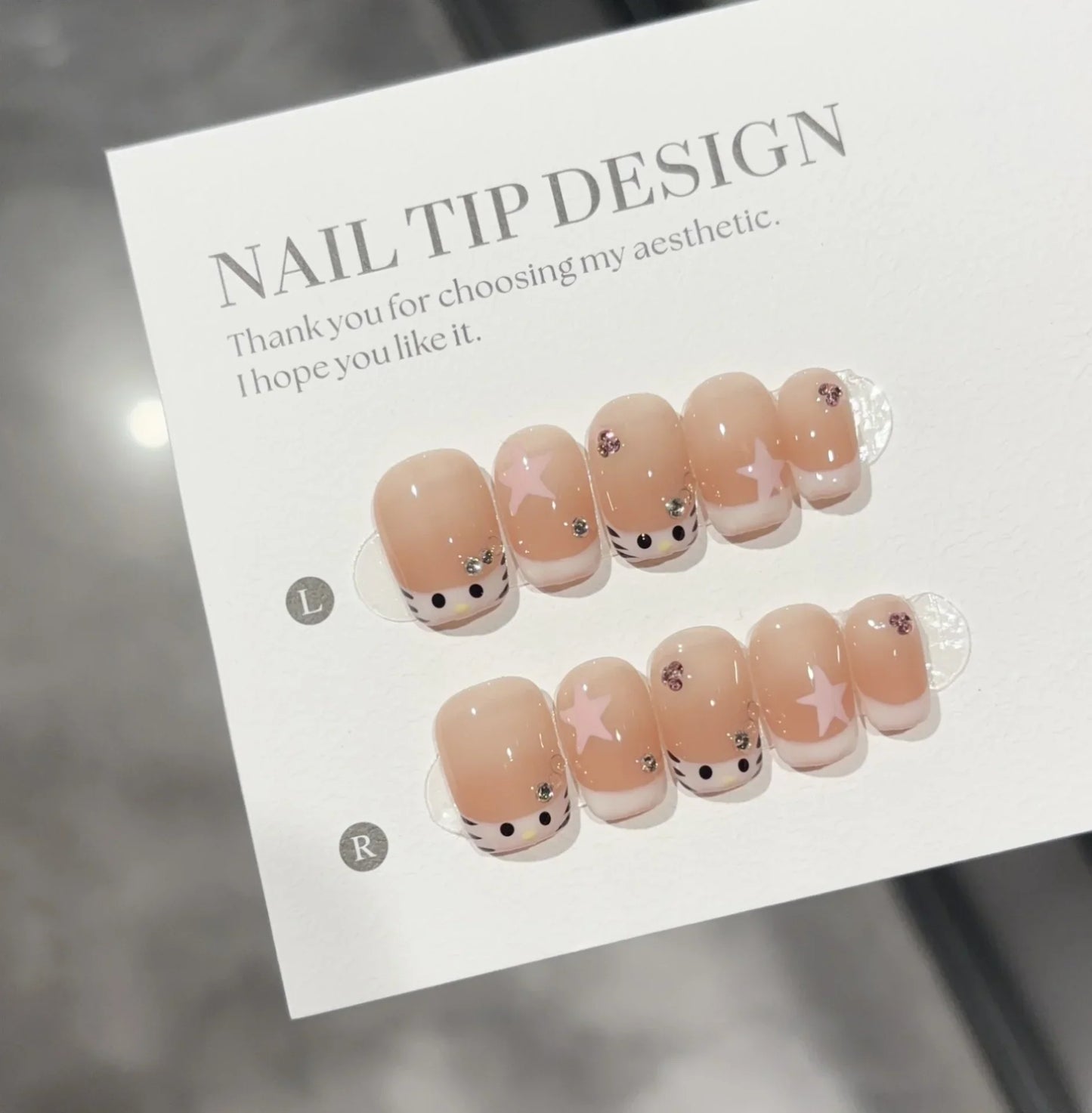 10PCS Purple Cat Eye Handmade Medium Square Fake Nails Sweet Cartoon Cat Patterns Silver French Press on Nails Korean Nail Tips