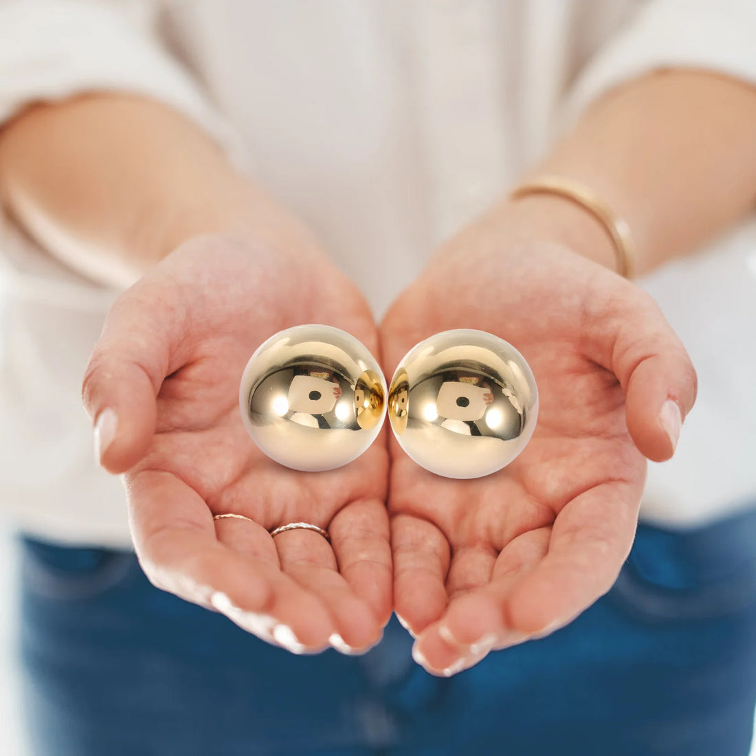 2 Pcs Brass Exercise Ball Baoding Metal Balls Magnetic Golden Muscle Massage