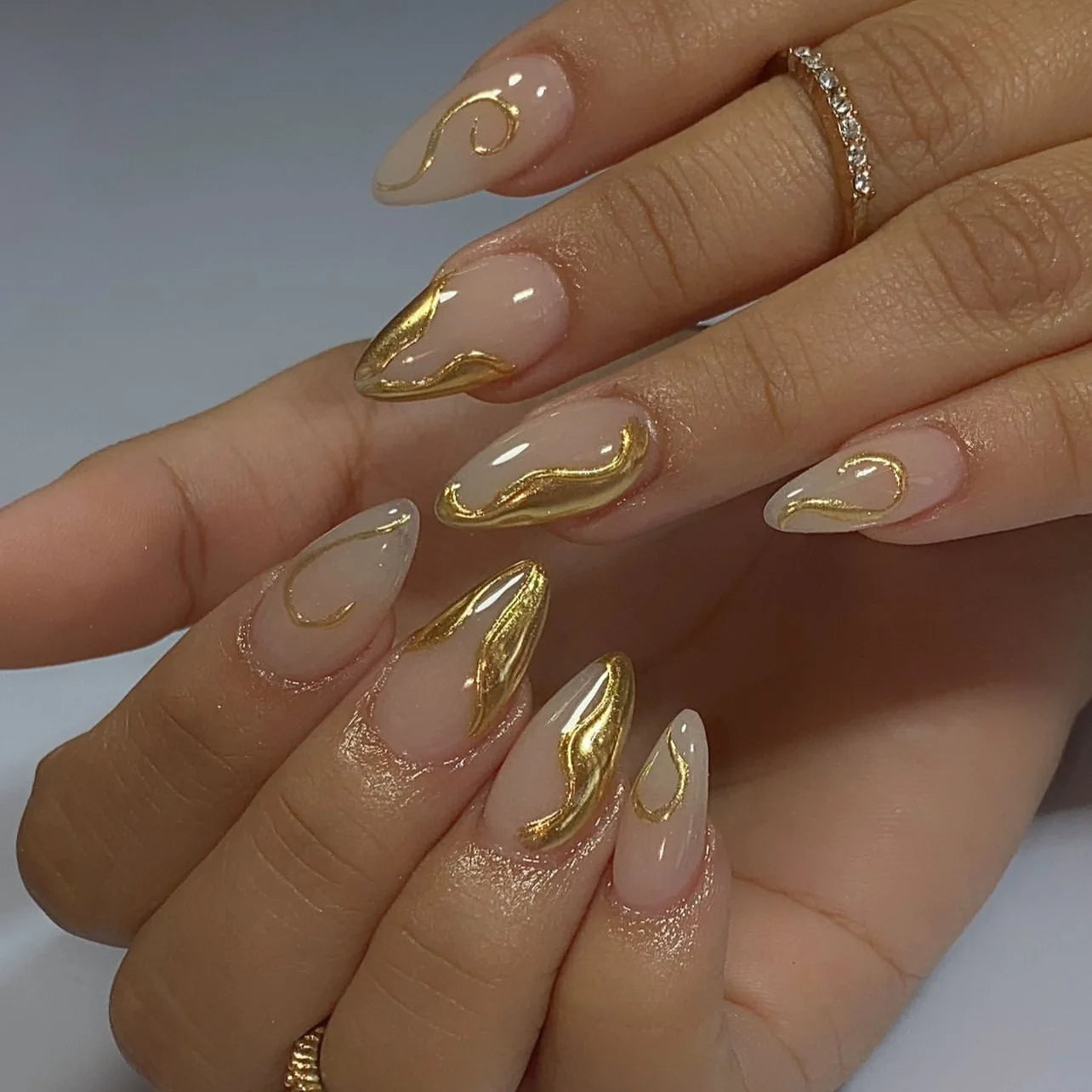 24Pcs Long Almond Fake Nails with White Edge Design Wearable French Press on False Nails Simple Full Cover Nail Tips Manicure