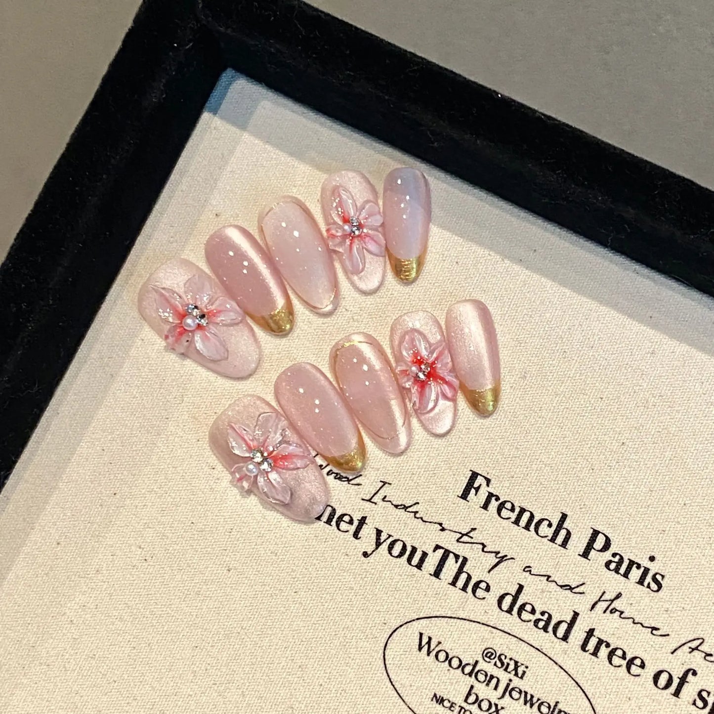 10pcs French Almond Press on Nails Flower False Nails Wearable Stick-on Nails Fake Nail Uñas Postizas Mujer Накладные Ногти 네일팁