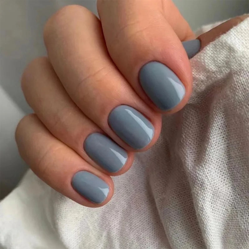 24Pcs Solid Color Press on Nails Short Square Round Fake Nail Glossy Dark Nail Art Wearable Detachable Autumn Winter False Nails