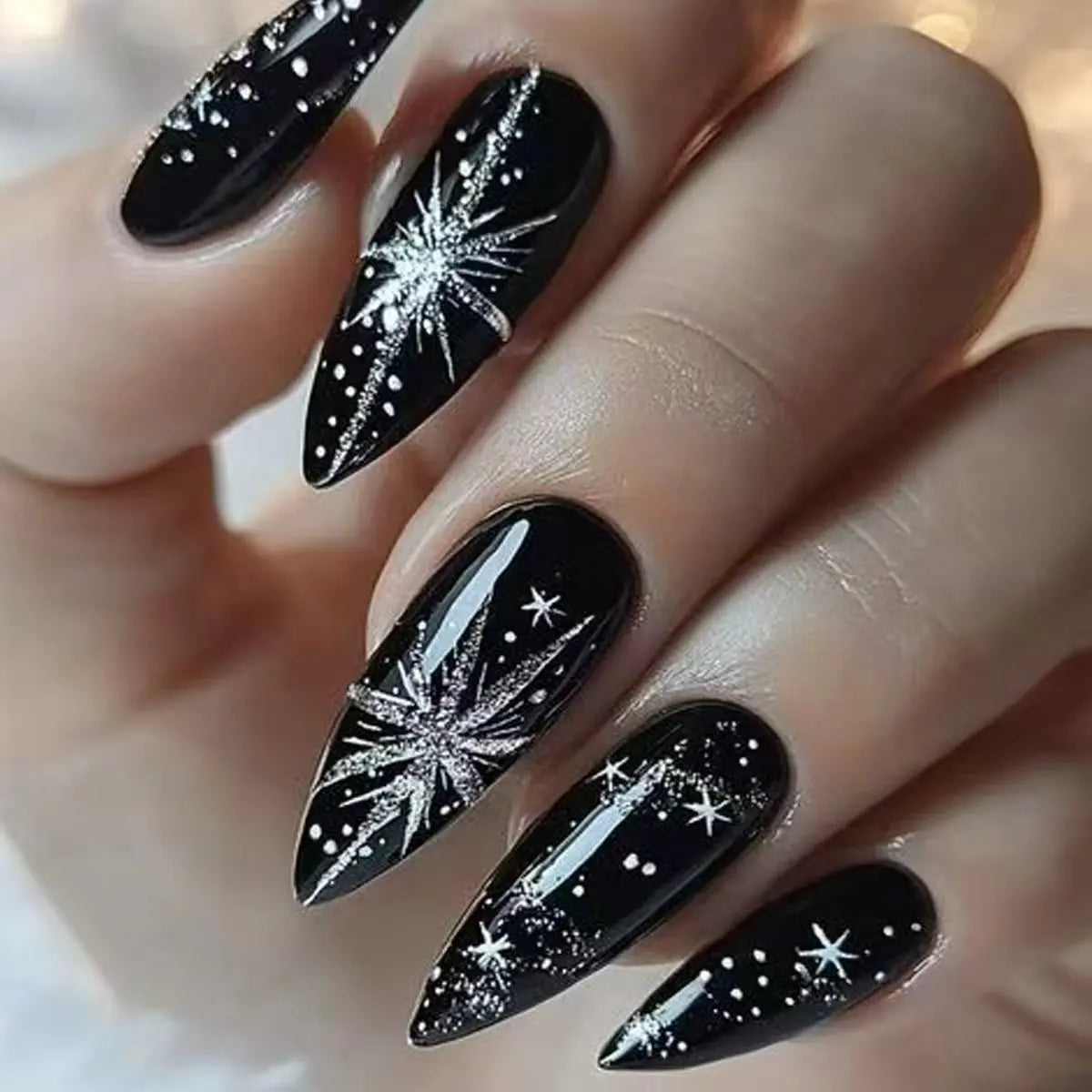 Medium Long fake nails for Christmas Black red blue nail tips white snowflakes fireworks Square almond tips press on false nails