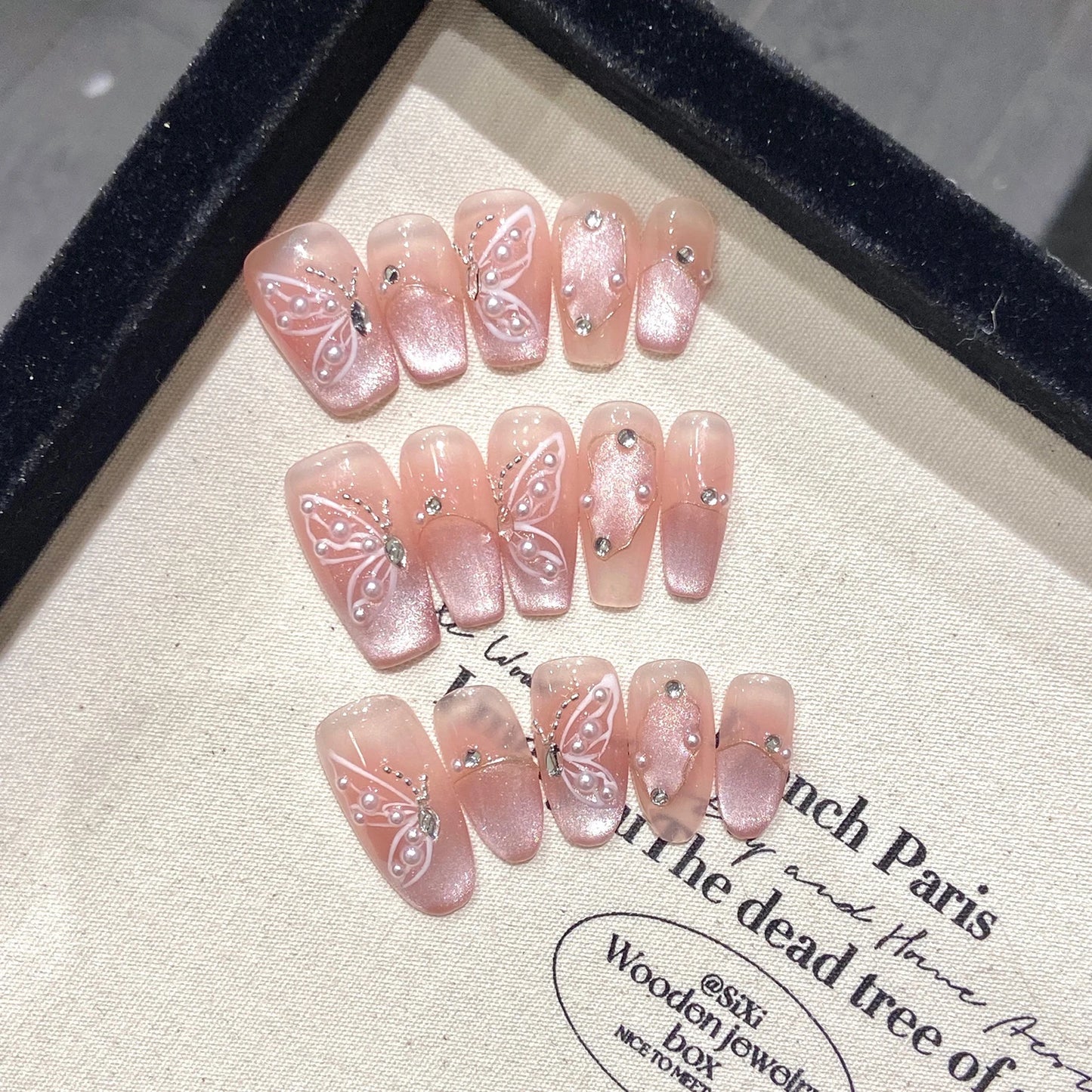 Handmade Press on Nails Shiny Pink Cat Eye Pearl Fake Nail Tips For Girl Women Wearable Full Cover Korean Sweet False Nails