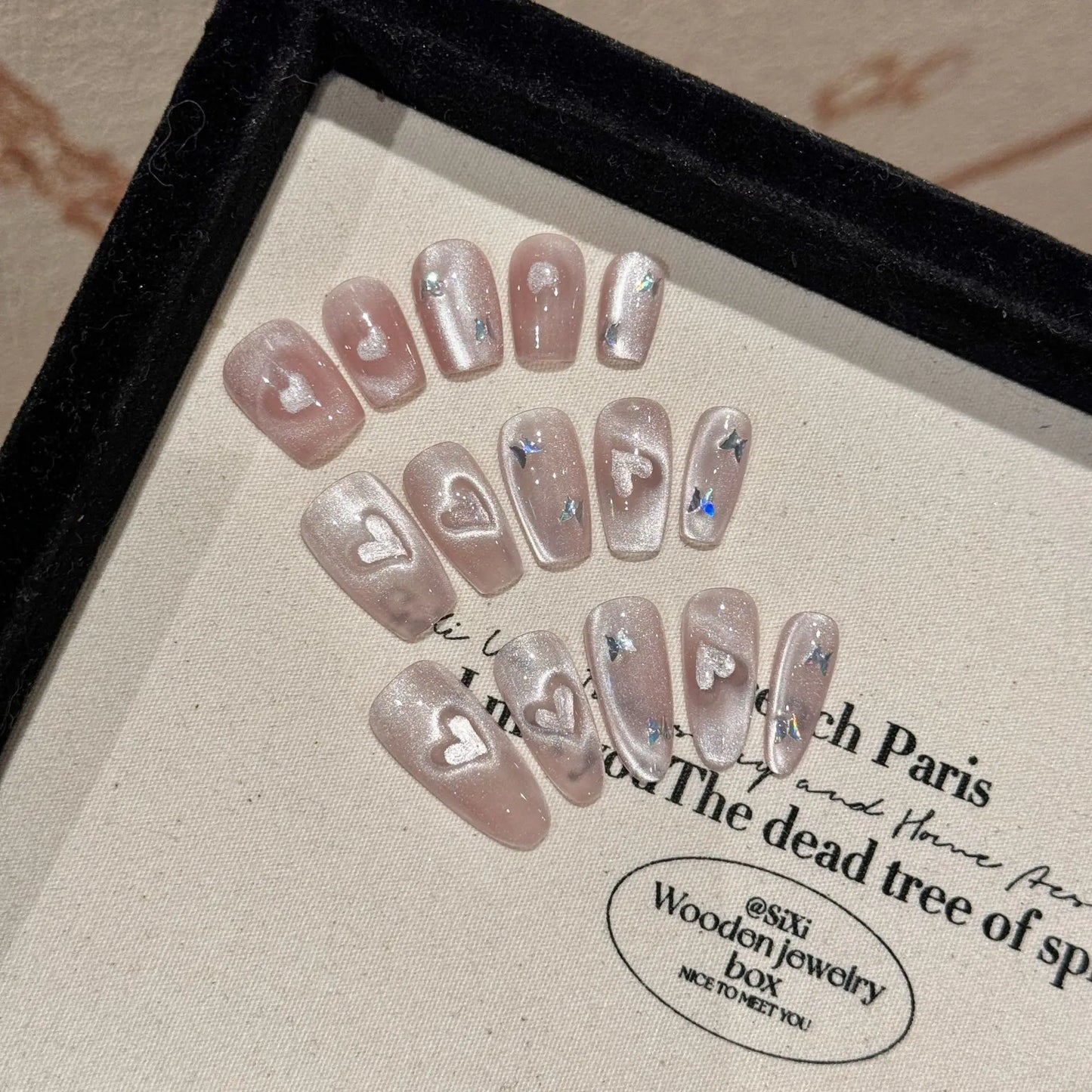 Handmade Press on Nails Sweet Pink Cat Eye Fake Nails Wearable Full Cover Shiny Love Korean Oval Head Fake Nails Manicure Set