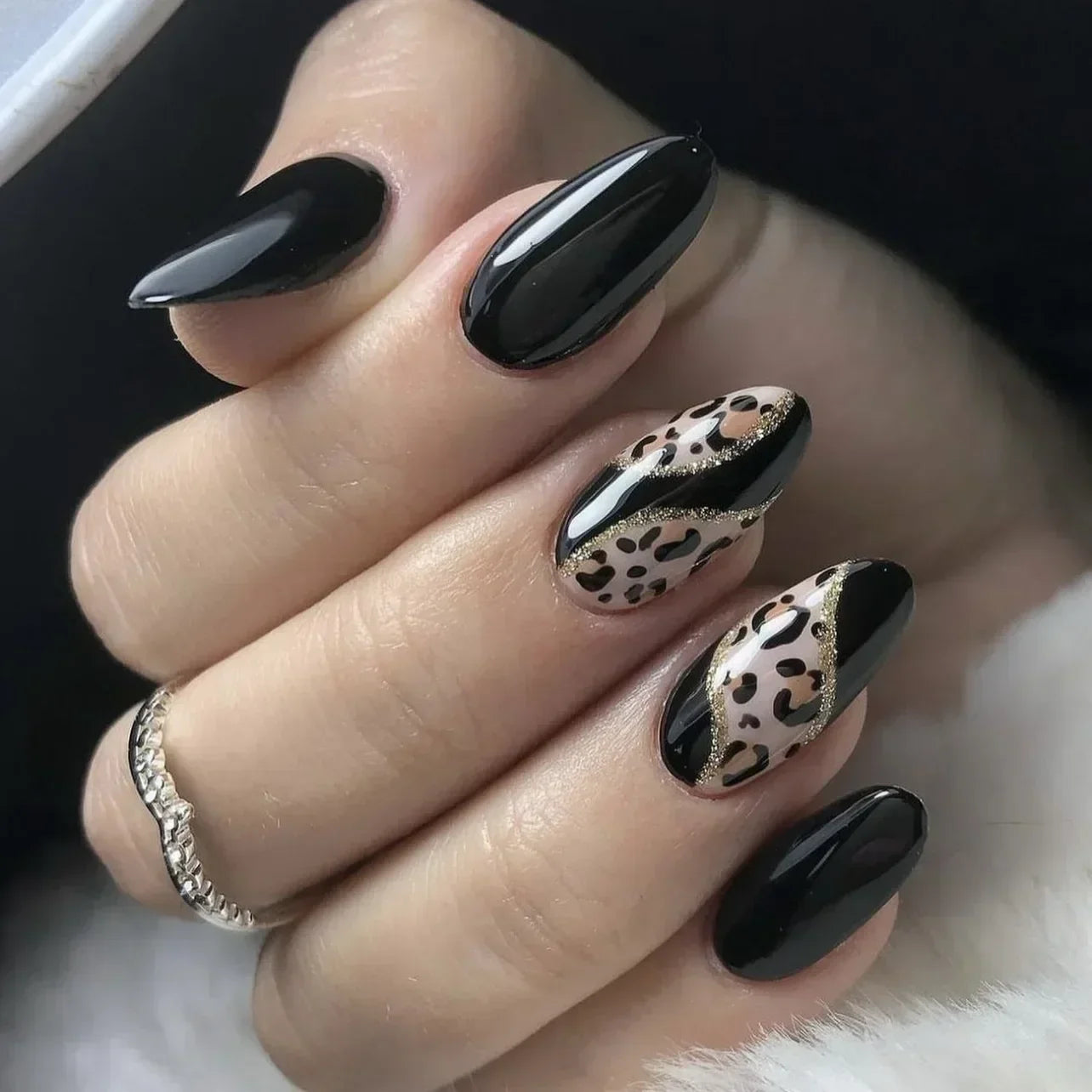 24pcs/Box Long Coffin False Nails Art Rose with Glue Wearable Nude Pink White Color Jelly Nails Tips Full Cover Press on Nails