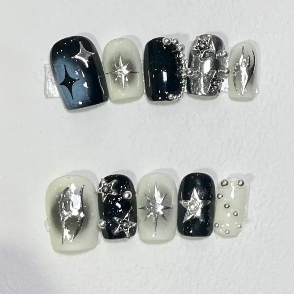10Pcs Handmade Gothic Short Press on Nails Rhinestone Round Manicure Decoration Wearable Full Cover with Design Acrylic Nail Tip