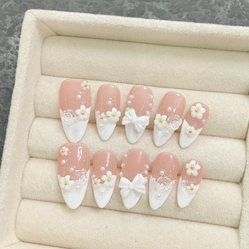 10pcs White Flowers Decor Fake Nails French Pearl Almond Fake Nail Patch Wearable Full Cover Handmade Bride Press on Nail Tips