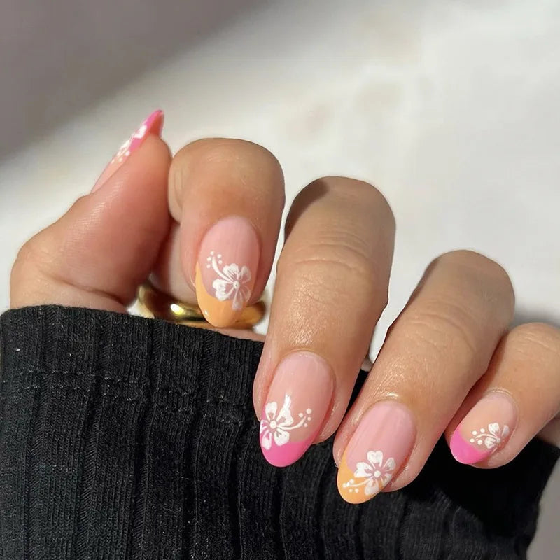 24Pcs Fairy White Flower Fake Nails Pink French Tip Press on Nails Short Square Wearable False Nail for Women Girls DIY Manicure