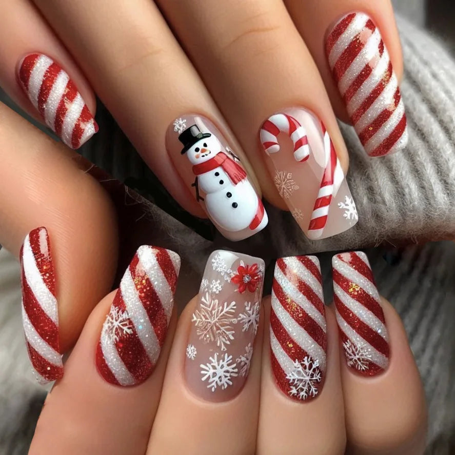 Medium long fake nails for Christmas party Cute snowman Santa Claus gift snowflake square almond tips Press on false nail art