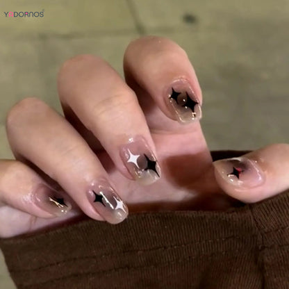 Y2K Black White Star Artificial Fake Nails Full Cover Short False Nail Removable Press on Nails for Women DIY Manicure 24Pcs