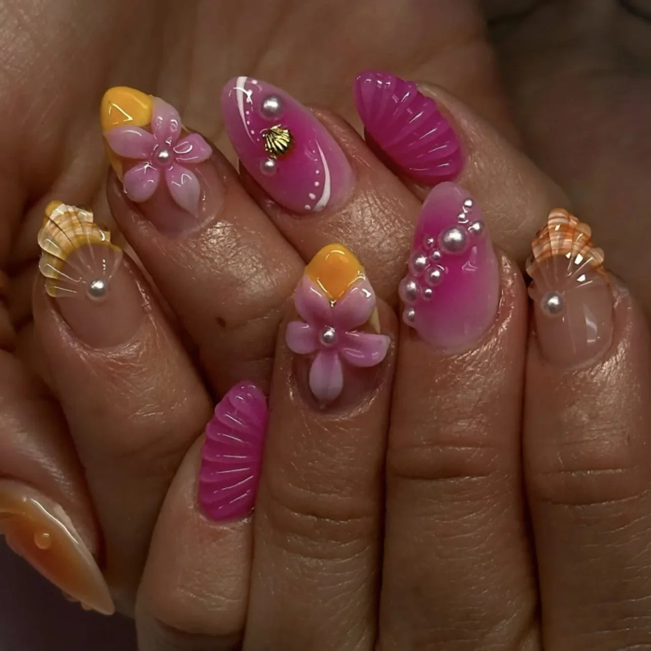 24Pcs Sweet Cool Almond Nail Set Press on Acrylic Nails 3D Floral Butterfly Fake Nail Full Cover French Tip Artificial Nails Art