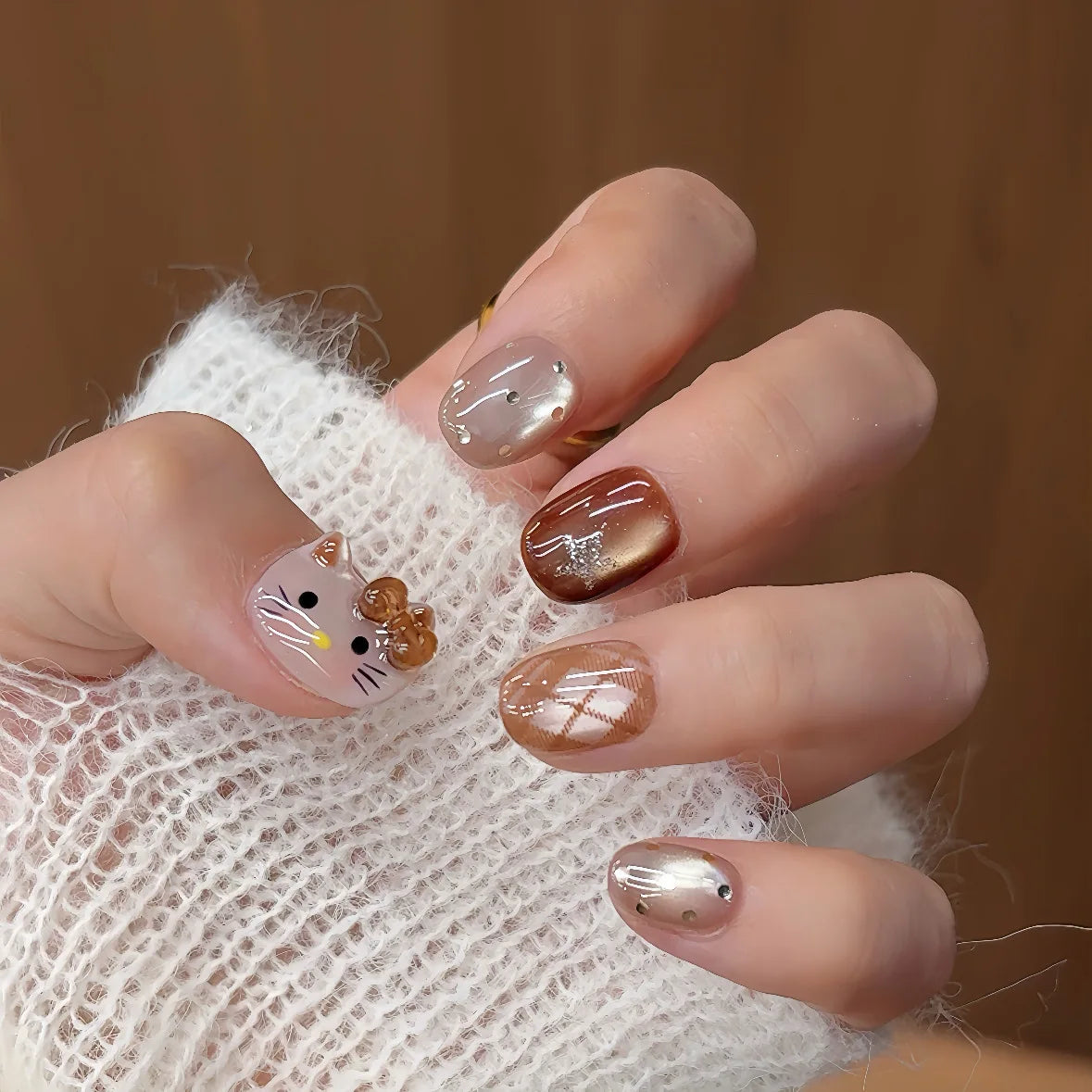 10PCS Summer BrownThe Polka Dot Cat's Eye Short Nail Art Hello Kitty Cute Notes Handmade Acrylic Fake Nail Gift