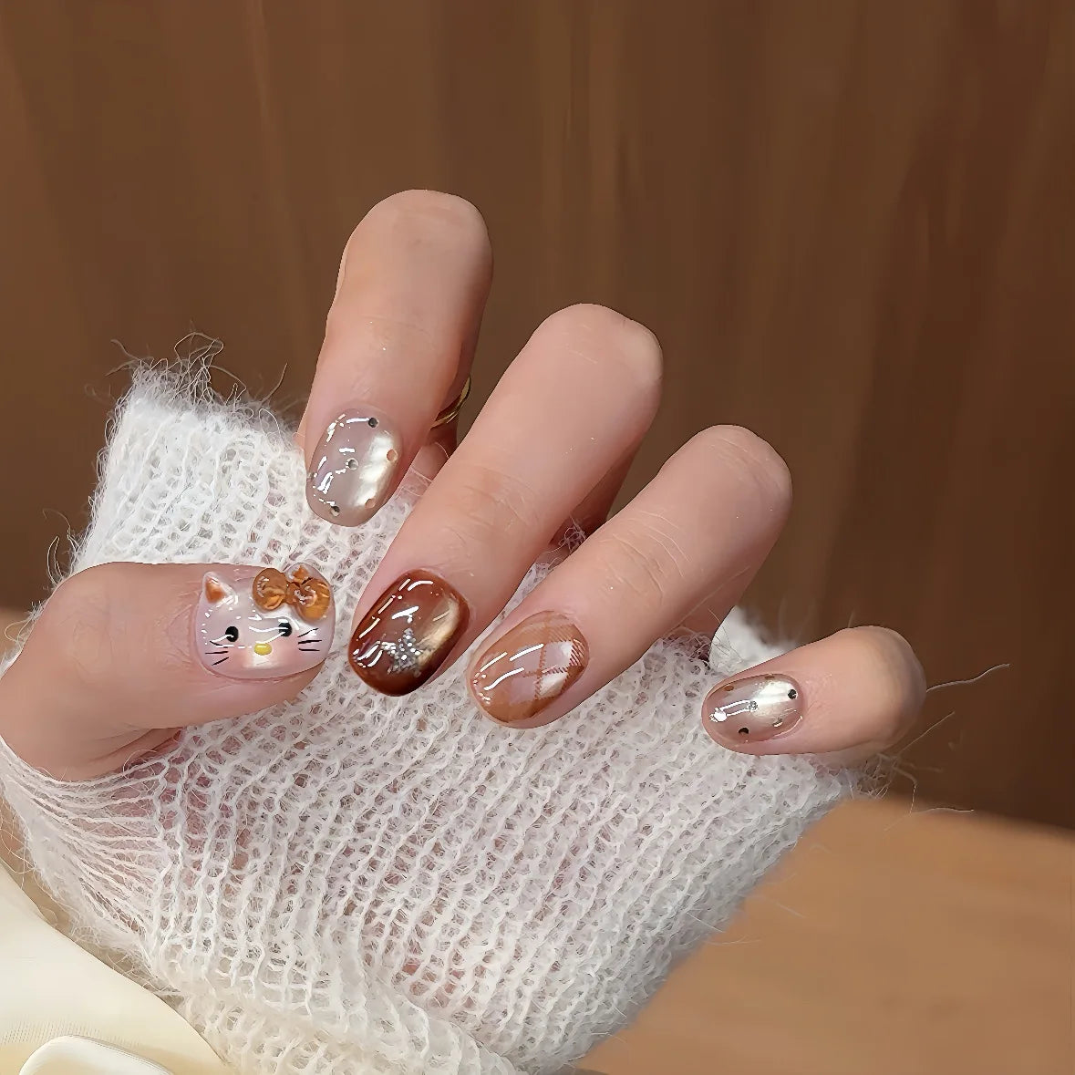 10PCS Summer BrownThe Polka Dot Cat's Eye Short Nail Art Hello Kitty Cute Notes Handmade Acrylic Fake Nail Gift