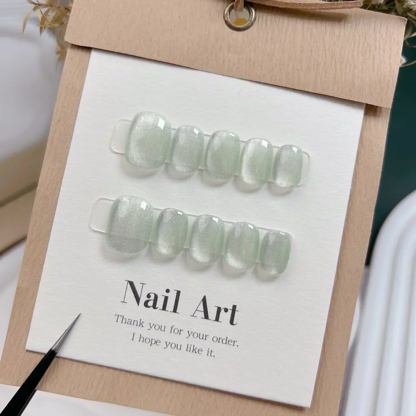 10Pcs Short Handmade Light Green Press On Nails Cat Eyes Pure Ballerina Decoration Wearable False Nails Full Cover Nail Tips Art