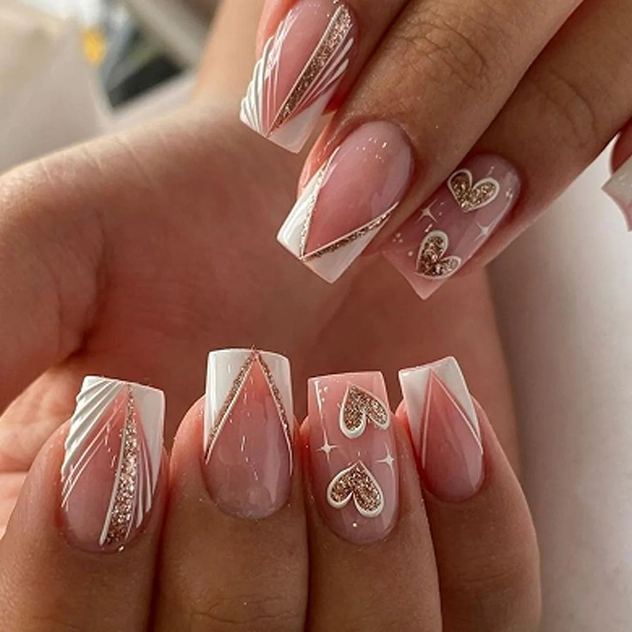 24pcs Mid-length Press on Nails Pink French Full Cover Flower Design Fake Nail Reusable Pearl False Nail with Jelly Glue Nails