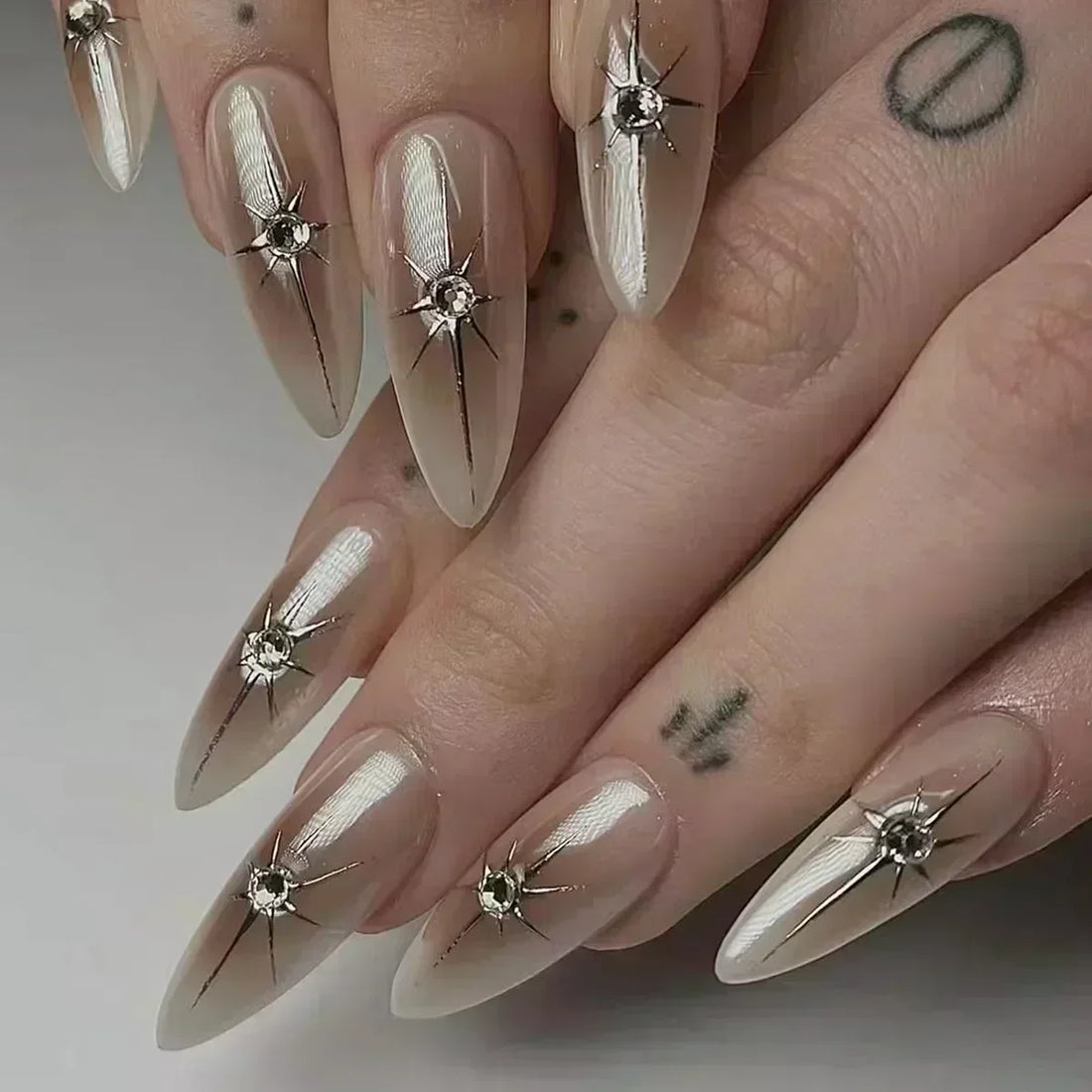 24Pcs Stiletto Press on Nails Glitter Almond False Nails French Tip Fake Nails with Glue Detachable Full Cover Acrylic Nail Tips