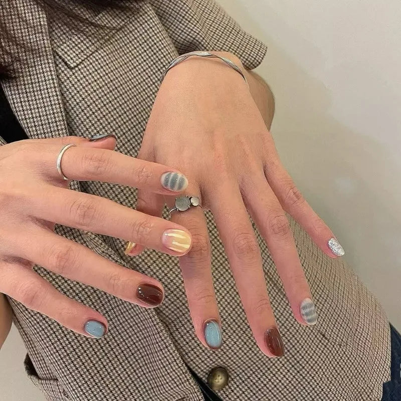 10PCS Blue Blush Short Square Round Handmade Pres on Nails Gentle Colorful Gradient Cute French Fake Nails Fashionable Nail Tips