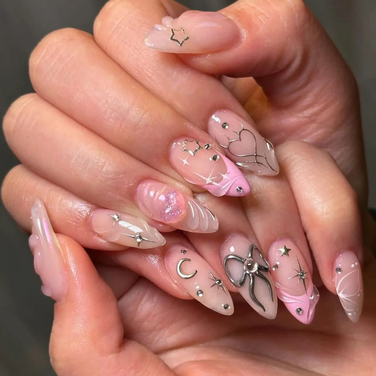24Pcs Stiletto Press on Nails Glitter Almond False Nails French Tip Fake Nails with Glue Detachable Full Cover Acrylic Nail Tips