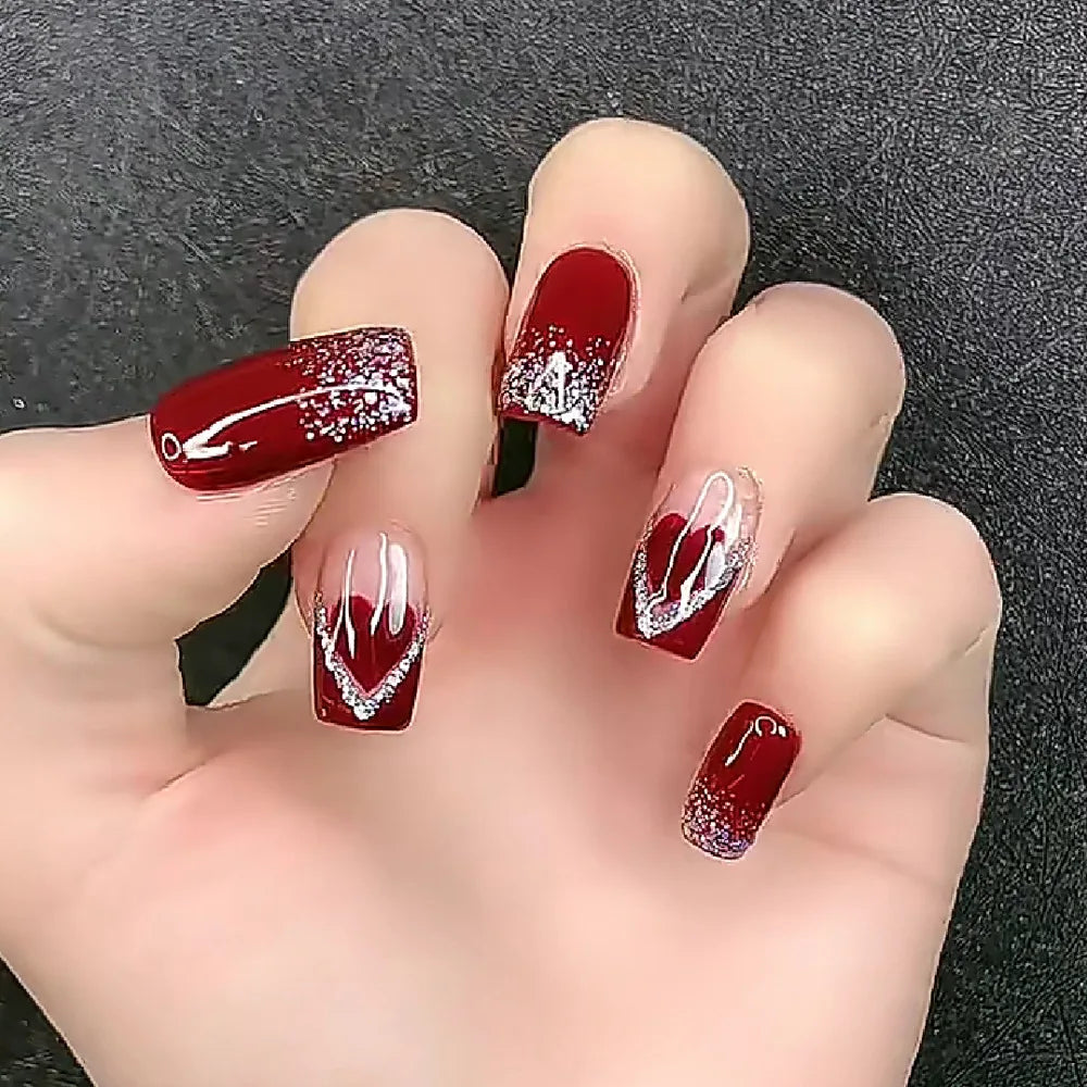 24Pcs Medium Short Square False Nails Glittering Nail Art White Wearable Fake Nail Silver French Full Cover Press on Nail Tips