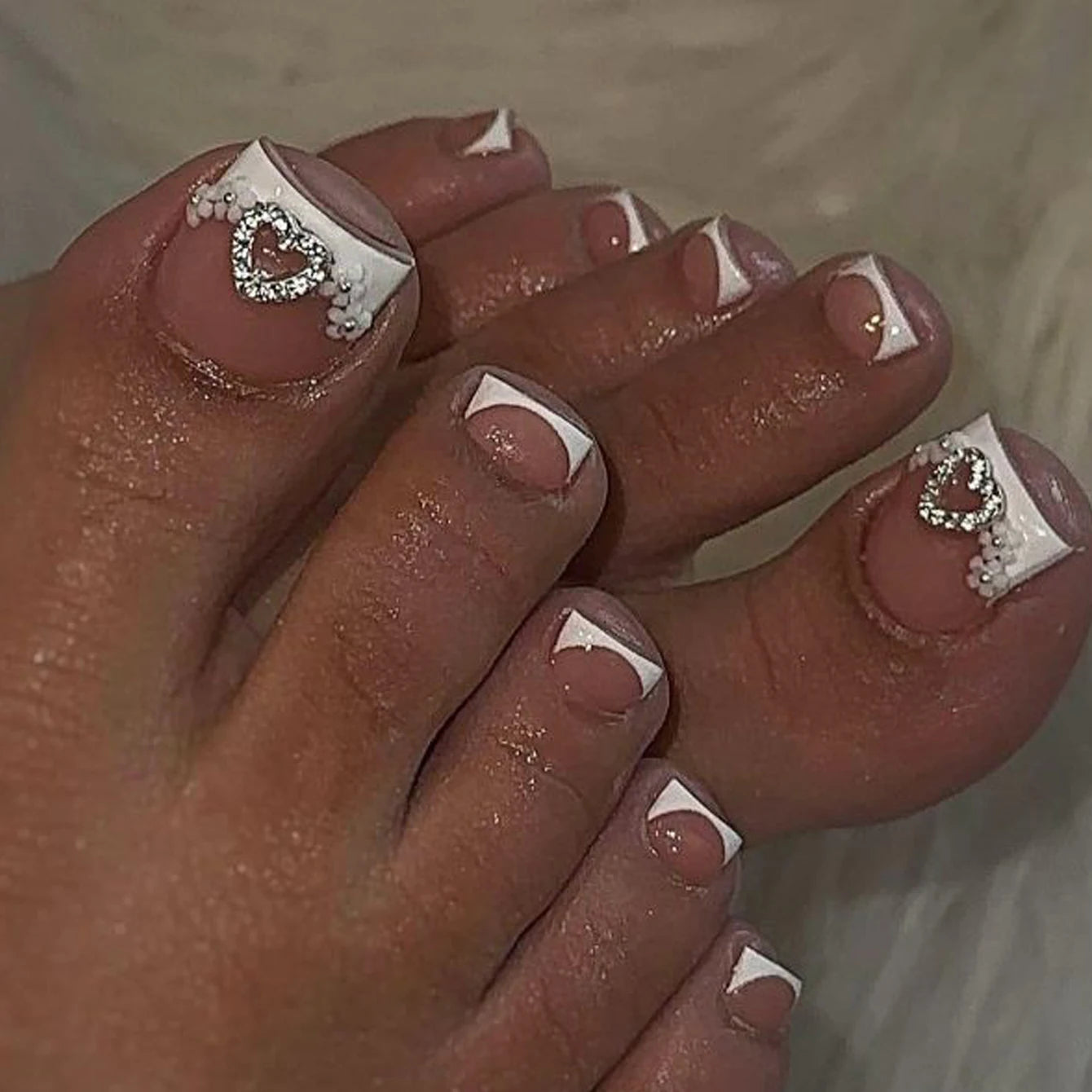 24pcs French Fake Toenails Pink Gradient Full Cover Short Square Toe Nails Foot Nails Tips for Women Girls