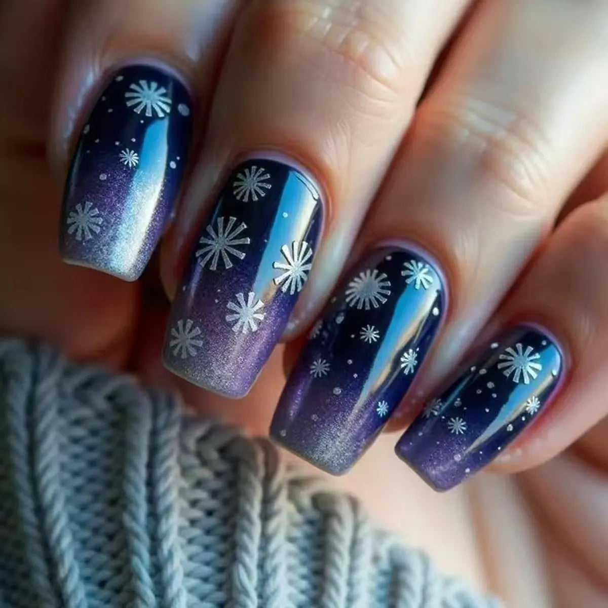 Medium Long fake nails for Christmas Black red blue nail tips white snowflakes fireworks Square almond tips press on false nails