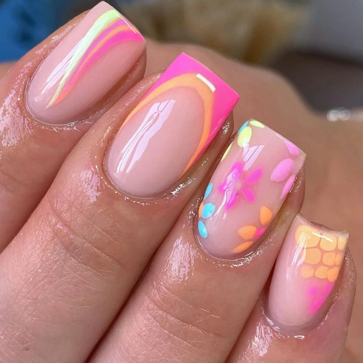 24pcs Mid-length Press on Nails Pink French Full Cover Flower Design Fake Nail Reusable Pearl False Nail with Jelly Glue Nails